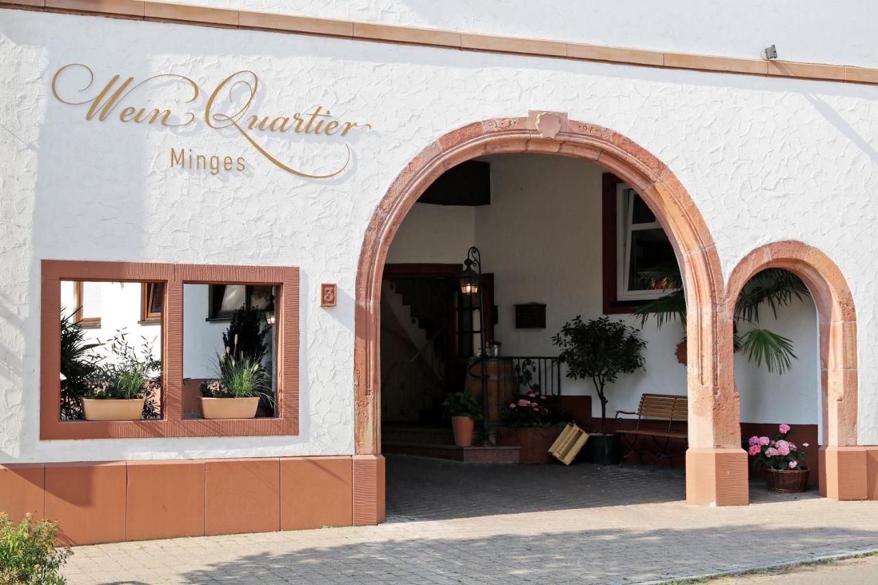 Weinquartier Minges Hotel Kirrweiler  Exterior foto